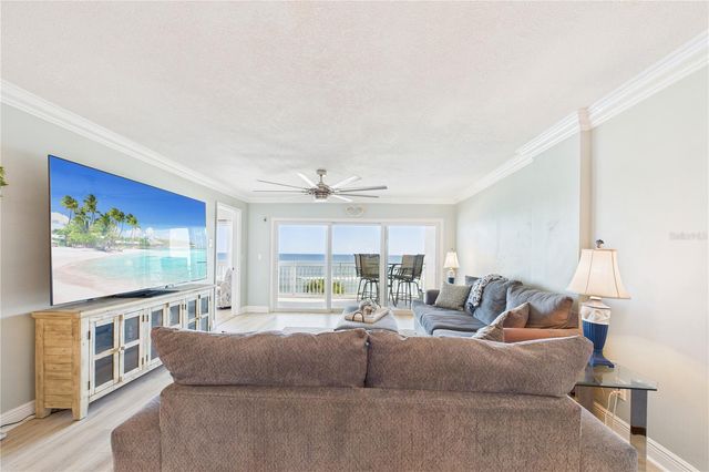 2727 N HIGHWAY A1A 304, Indialantic, FL 32903