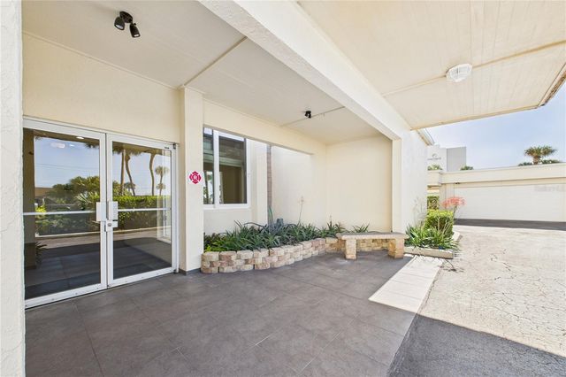 2727 N HIGHWAY A1A 304, Indialantic, FL 32903