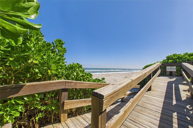 2727 N HIGHWAY A1A 304, Indialantic, FL 32903