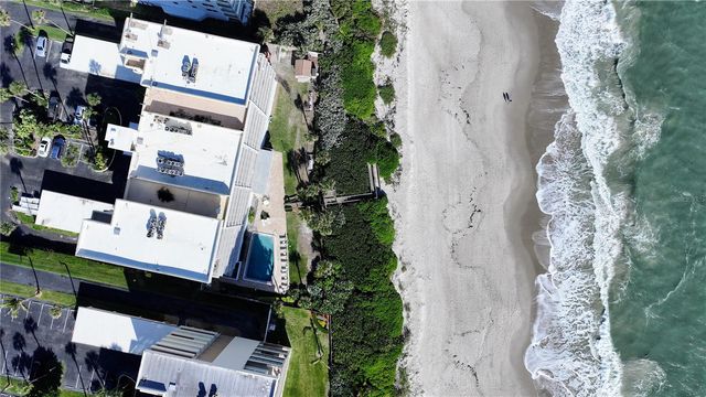 2727 N HIGHWAY A1A 304, Indialantic, FL 32903