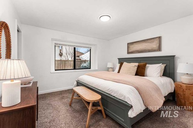 5771 Battlement Ct, Boise, ID 83703