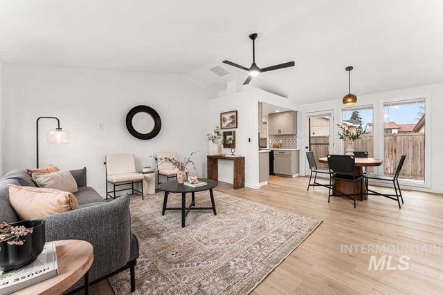 5771 Battlement Ct, Boise, ID 83703