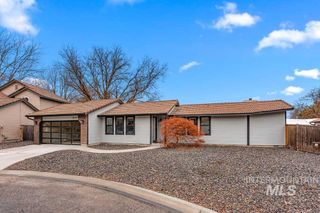 5771 Battlement Ct, Boise, ID 83703