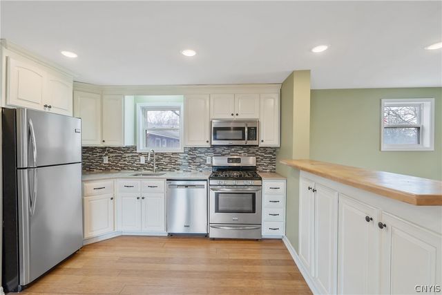 1229 Tulip Street, Salina, NY 13090