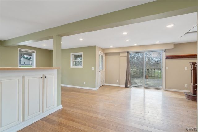 1229 Tulip Street, Salina, NY 13090