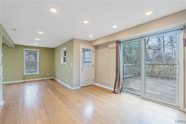 1229 Tulip Street, Salina, NY 13090