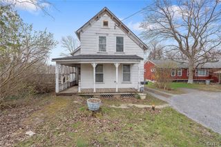1229 Tulip Street, Salina, NY 13090