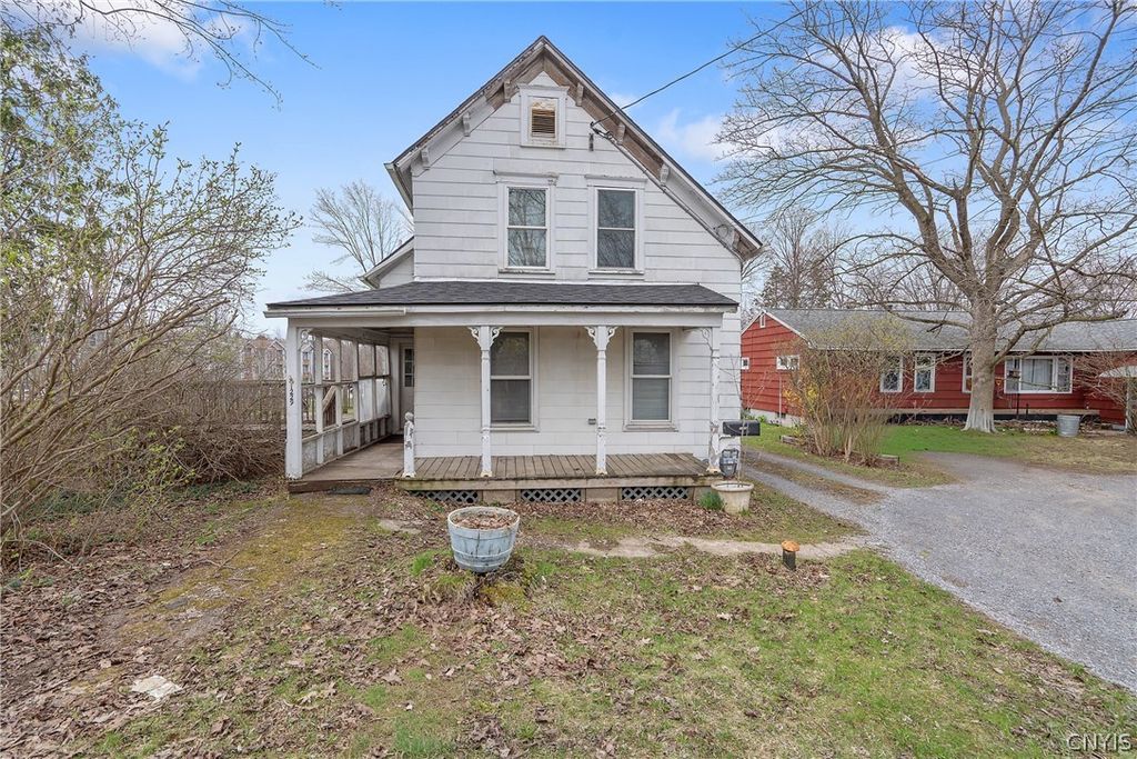 1229 Tulip Street, Salina, NY 13090