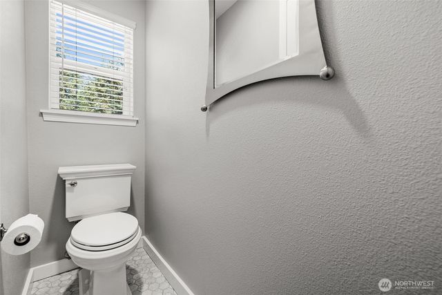 19109 206th Street E, Orting, WA 98360