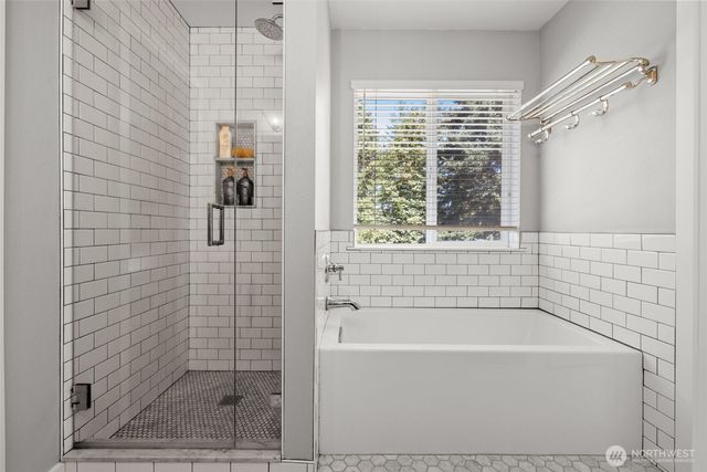 19109 206th Street E, Orting, WA 98360