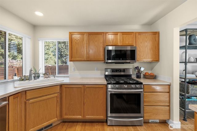 19109 206th Street E, Orting, WA 98360
