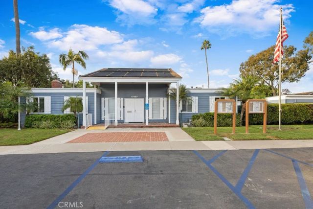 10166 Disney, Huntington Beach, CA 92646