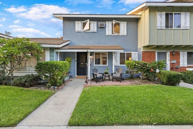 10166 Disney, Huntington Beach, CA 92646