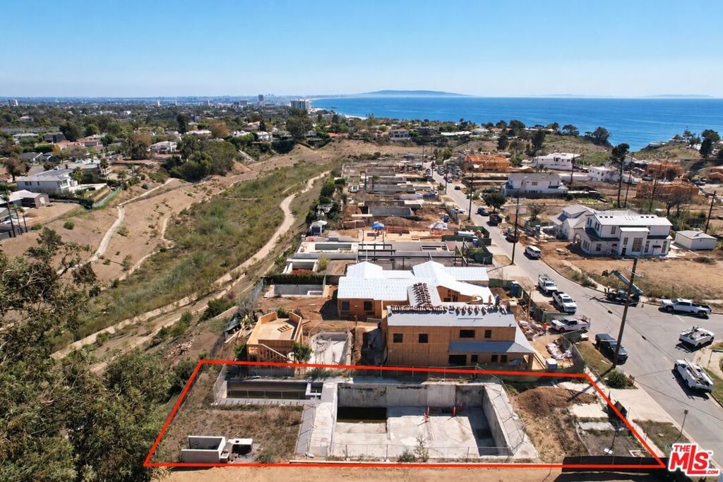 15305 De Pauw Street, Pacific Palisades, CA 90272 — exterior