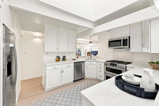 3540 Bryant Street, Palo Alto, CA 94306