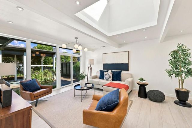 3540 Bryant Street, Palo Alto, CA 94306