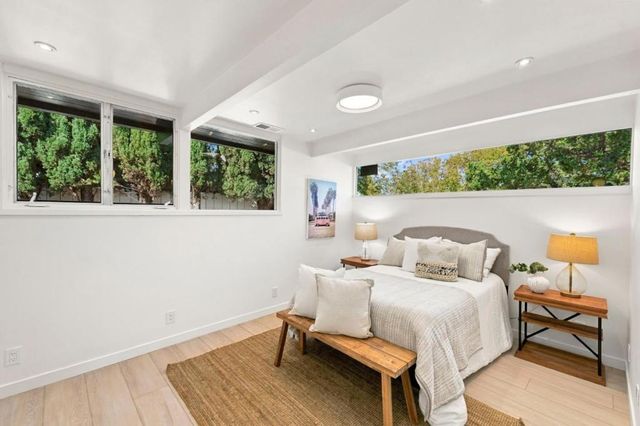 3540 Bryant Street, Palo Alto, CA 94306