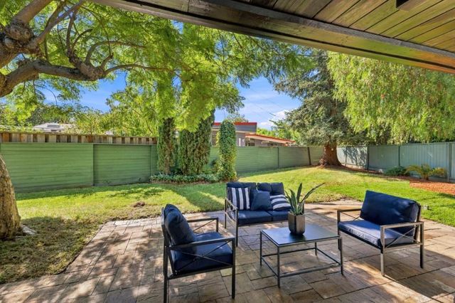 3540 Bryant Street, Palo Alto, CA 94306