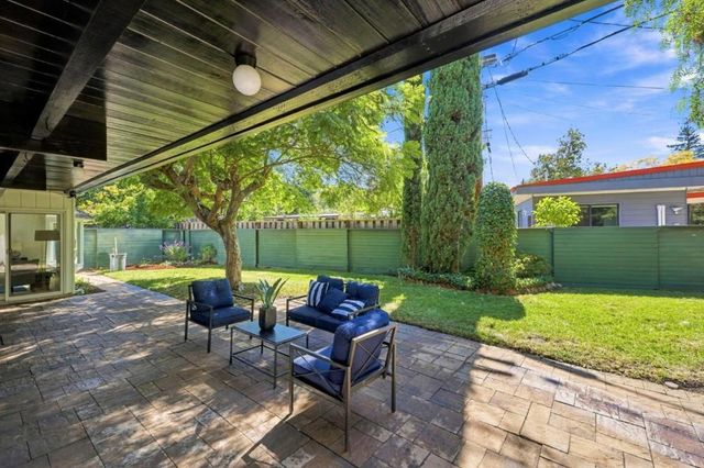3540 Bryant Street, Palo Alto, CA 94306