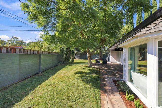 3540 Bryant Street, Palo Alto, CA 94306