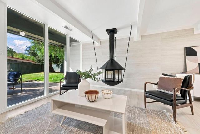 3540 Bryant Street, Palo Alto, CA 94306