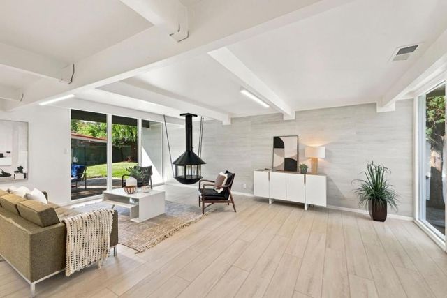 3540 Bryant Street, Palo Alto, CA 94306
