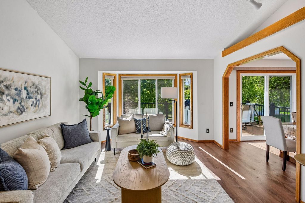 8585 Chanhassen Hills Drive S, Chanhassen, MN 55317 — photo 5