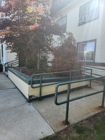 38 Carter 312, Everett, MA 02149