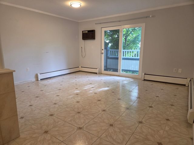 38 Carter 312, Everett, MA 02149