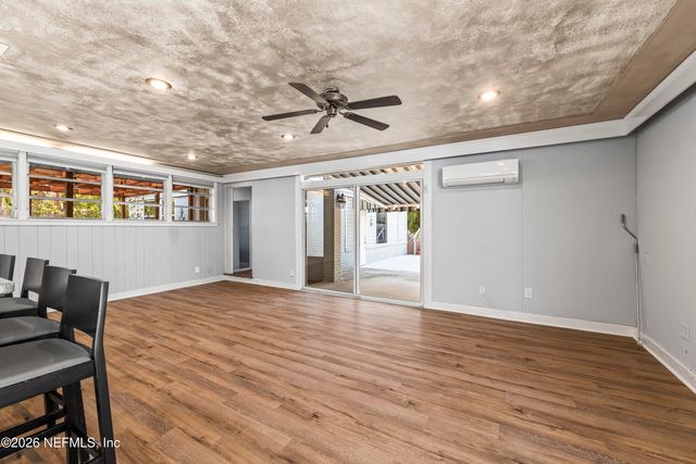 10612 FT CAROLINE Road, Jacksonville, FL 32225