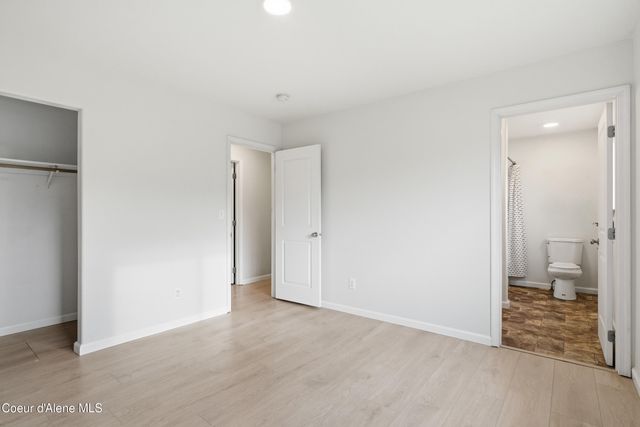 71 Schissler Ln, Kootenai, ID 83840