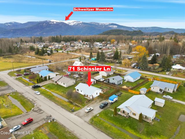 71 Schissler Ln, Kootenai, ID 83840