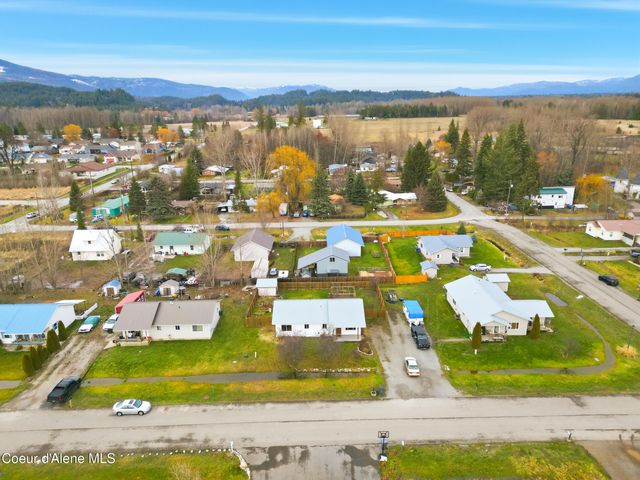 71 Schissler Ln, Kootenai, ID 83840