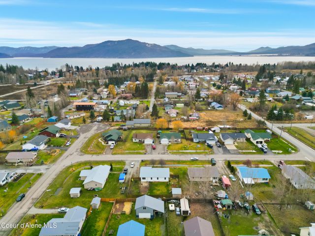 71 Schissler Ln, Kootenai, ID 83840