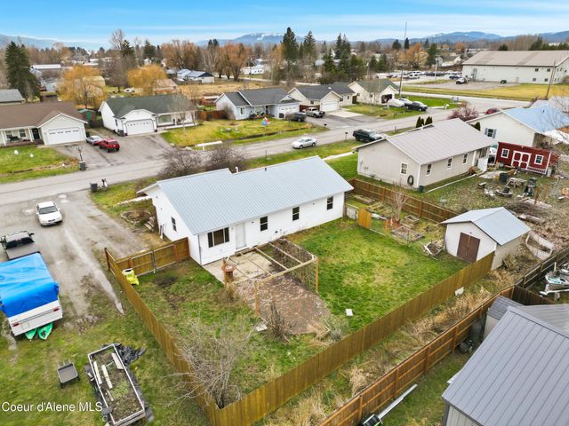71 Schissler Ln, Kootenai, ID 83840