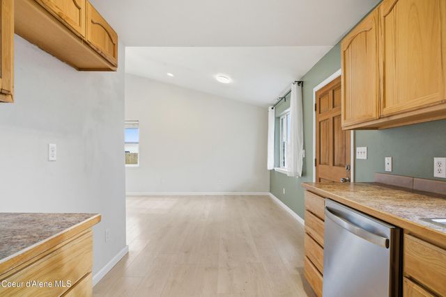 71 Schissler Ln, Kootenai, ID 83840