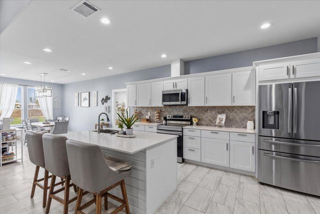 130 Coyote Ridge DR, Cedar Creek, TX 78612