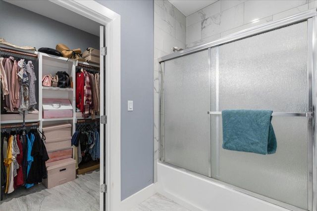 130 Coyote Ridge DR, Cedar Creek, TX 78612