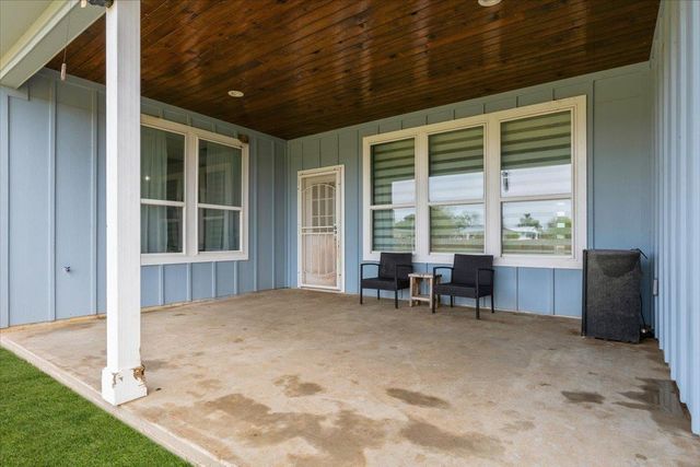 130 Coyote Ridge DR, Cedar Creek, TX 78612