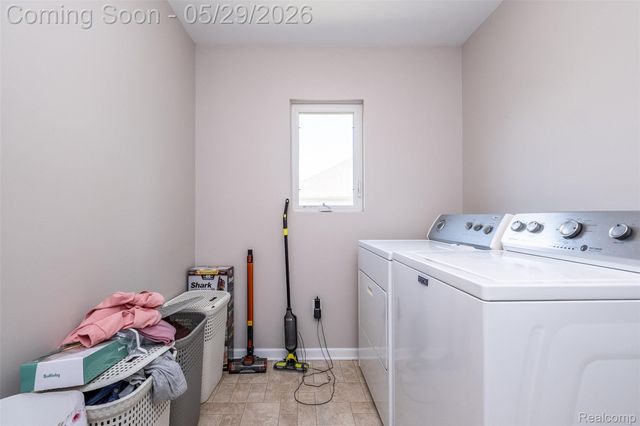 3695 Eagle Creek Drive, Shelby Charter Township, MI 48317