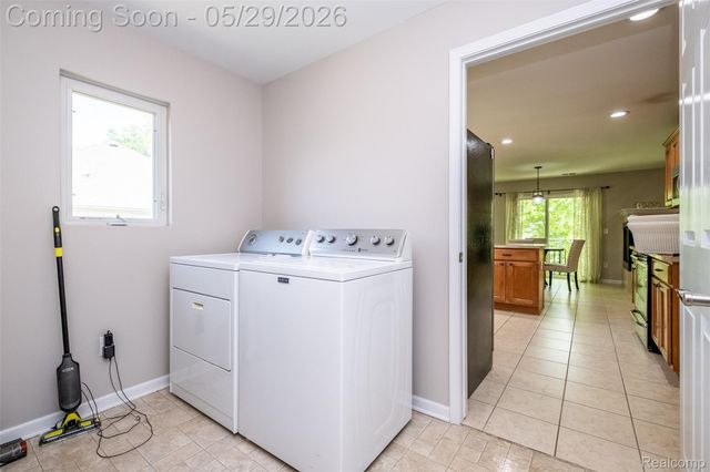 3695 Eagle Creek Drive, Shelby Charter Township, MI 48317