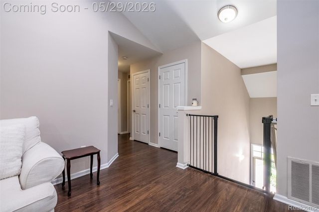 3695 Eagle Creek Drive, Shelby Charter Township, MI 48317