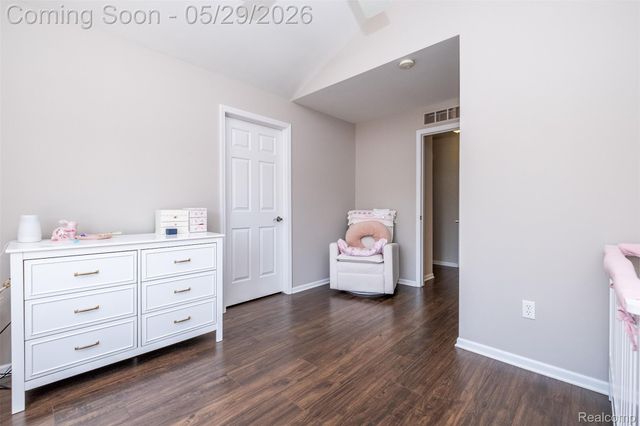 3695 Eagle Creek Drive, Shelby Charter Township, MI 48317
