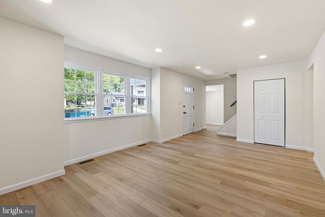 400 LEE TER, Wilmington, DE 19803