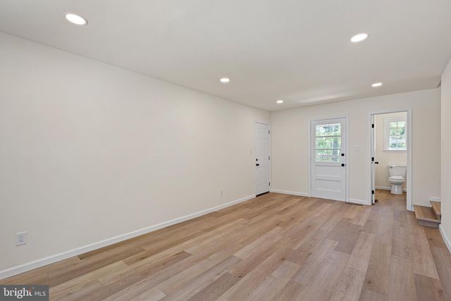 400 LEE TER, Wilmington, DE 19803