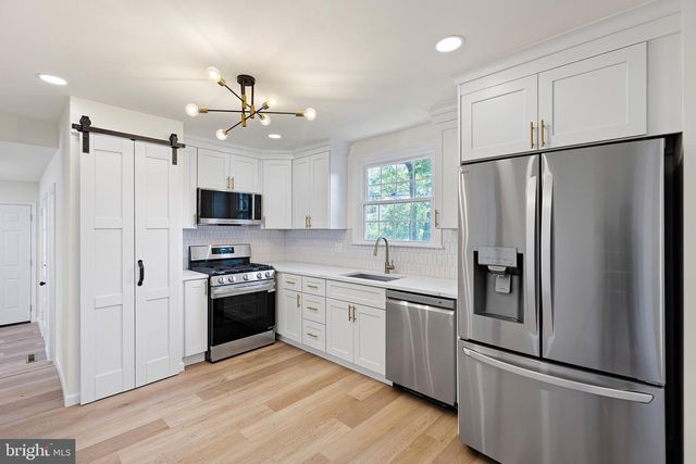 400 LEE TER, Wilmington, DE 19803