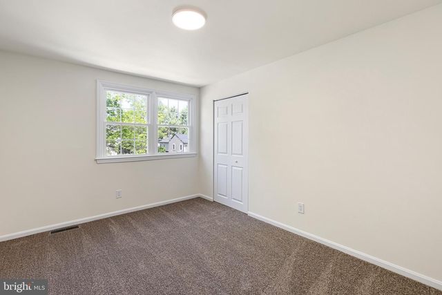400 LEE TER, Wilmington, DE 19803