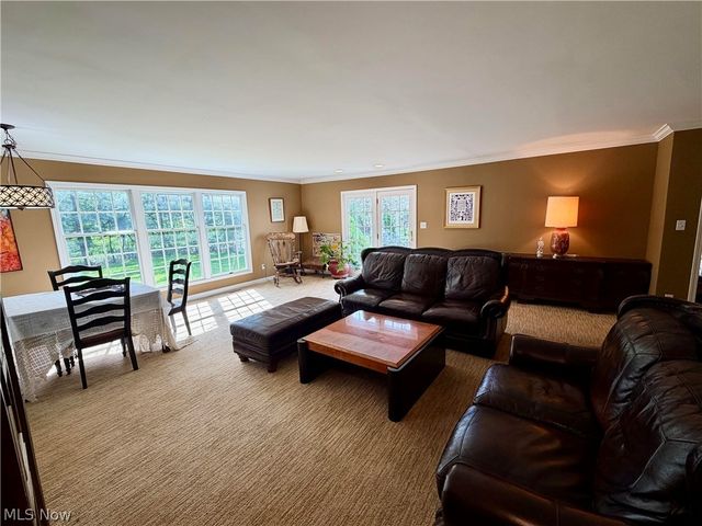 7671 Salem Drive, Hudson, OH 44236