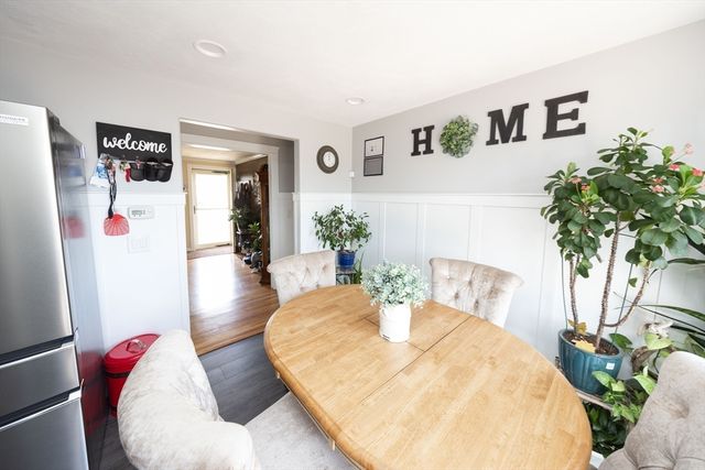 32 Crestwood Dr, Southbridge, MA 01550