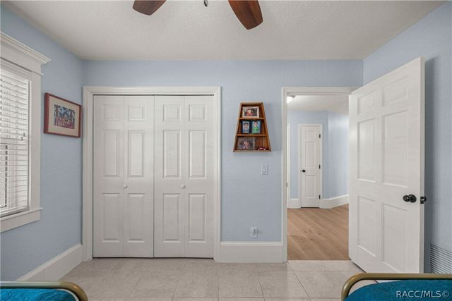 12014 W Dolphin Court, Homosassa, FL 34448